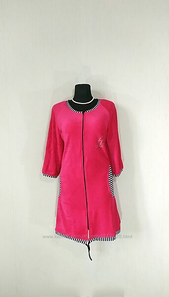 Женский велюровый халат на молнии с карманами