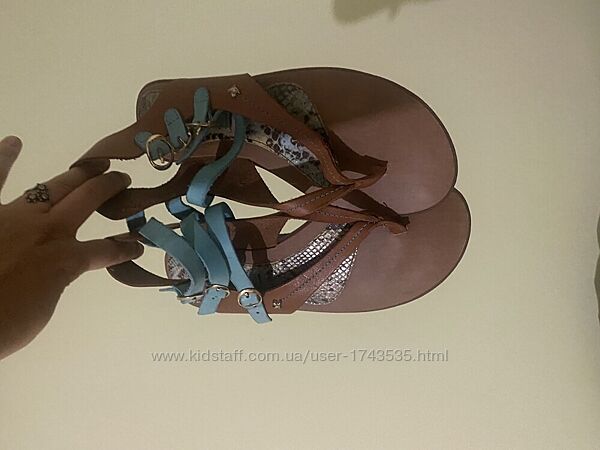 Босоножки. Новые.38.39р.