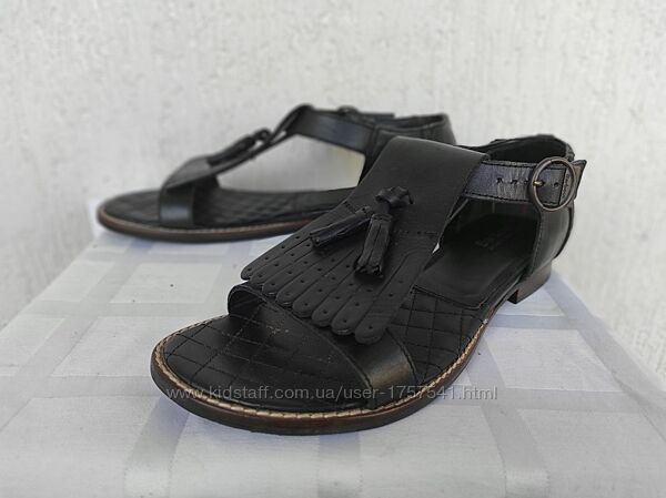 Брендовие, кожанние босоножки Barbour р.40