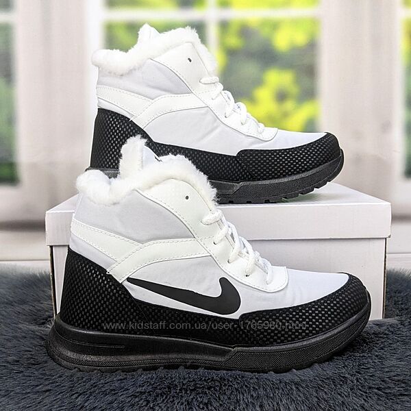 Ботинки дутики женские зимние белые с черным на шнурках KG 29342