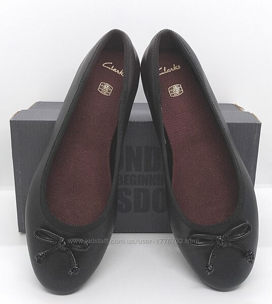 Стильные кожаные черные балетки туфли Clarks
