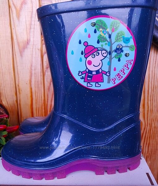 Резиновые сапоги детские бренд Peppa pigОтличное состояние