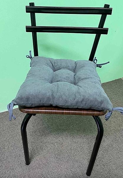Шикарна подушка на стільчик , крісло , лавочку