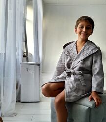 Домашній дитячий халат з капюшоном сірий бавовняний теплий халат 