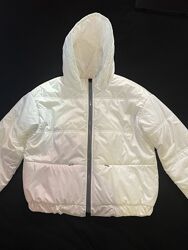 Куртка коротенька 