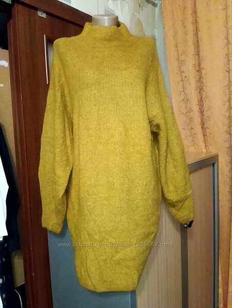 Шикарное теплое платье-туника, в составе шерсть, размер L