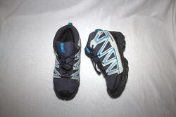 Ботінки фірми Salomon 37,5 розміру по устілці 24 см. 