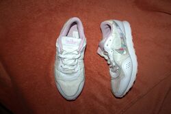 Кросівки фірми nike 37,5 розміру по устілці 23,5 см
