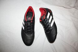 Бутсы фирмы Adidas 42 размера по стельке 26,5 см. по факту 