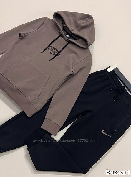 Спортивный костюм Nike