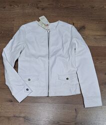 Куртка зі шкірозамінника р. 146