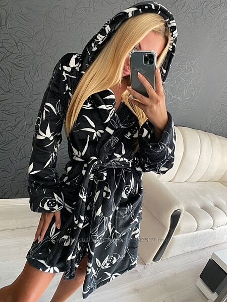 Мякий затишний халатик з капюшоном