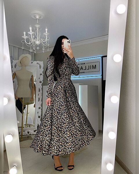 Вечірня сукня великих розмірів на запах міді з довгим рукавом чорна