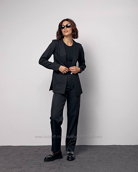 Стильний жіночий костюм  піджак і брюки прямі  