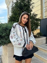 Жіноча вишиванка літня сучасна мережка блуза вишита сорочка біла