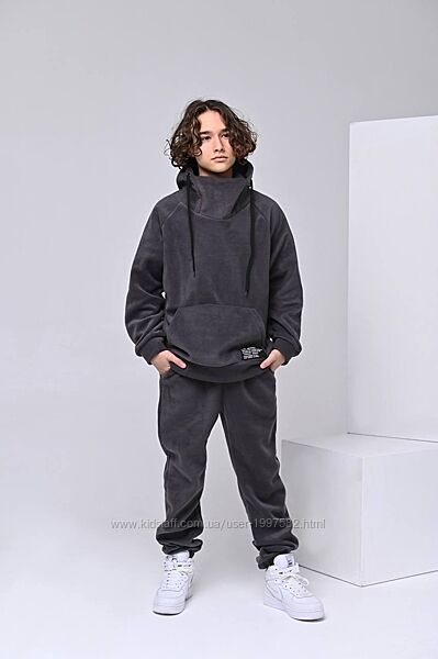 Найпопулярніший костюм сезону із флісу 2421