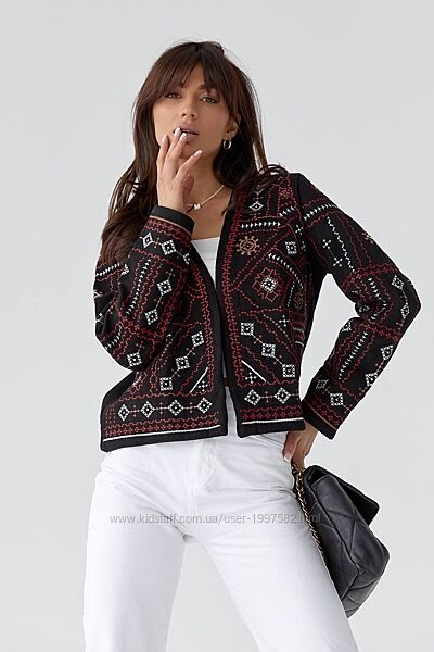 Жіночий піджак з вишивою вишиванка жакет чорний кашеміровий