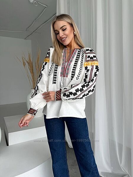 Жіноча вишиванка літня сучасна мережка блуза вишита сорочка біла