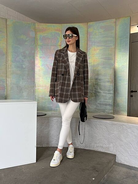 Жіночий піджак твідовий в клітинку класичний подовжений жакет теплий