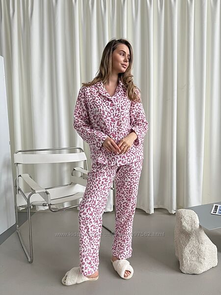M251P Муслінова піжама для жінок у трендовому кольорі весни Pantone Crocus 