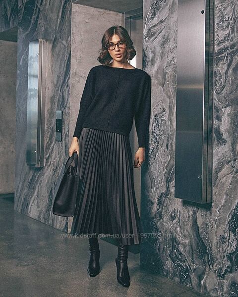 Шкіряна спідниця плісе з високою талією чорна з екошкіри