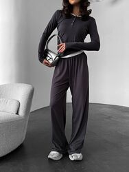 Стильний комплект з трикотажу Zara для повсякденного життя.  Це просто must