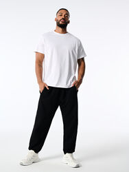 Футболка з натурального бавовняного матеріалу