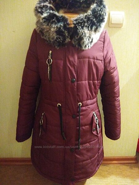 продам зимнюю женскую куртку