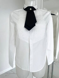 Біла блуза сорочка Chanell в наявності 