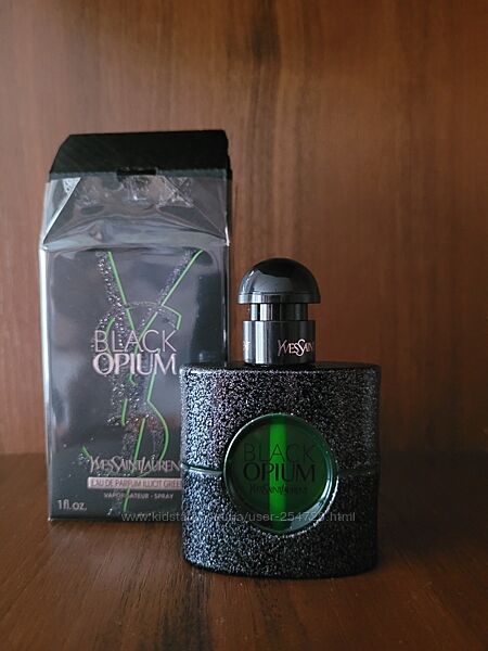 Парфумована вода Black Opium Illicit Green Yves Saint Laurent