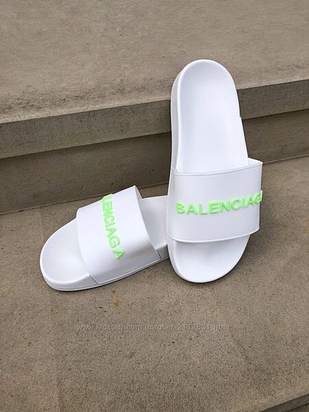 Тапки Balenciaga Slides White - розпродаж.