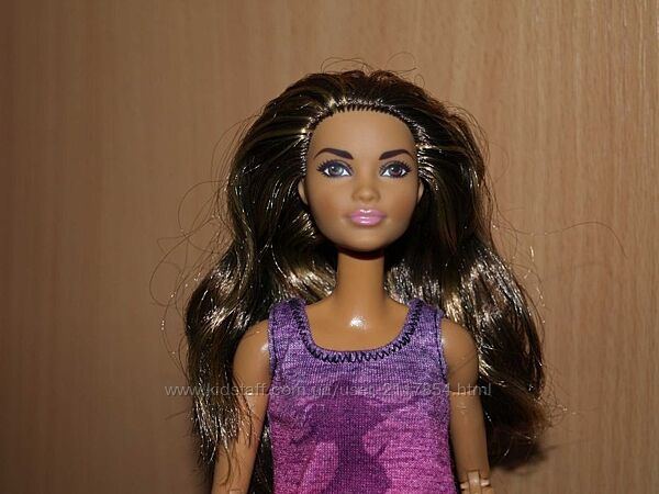 Кукла барби скейт скейтбордистка barbie skate молд looks 