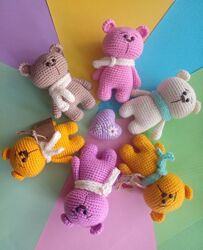 Чудові подарунки ручної роботи Ведмедики іграшки.