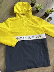 Вітровка томми хілфігер . оригінал із сша tommy hilfiger