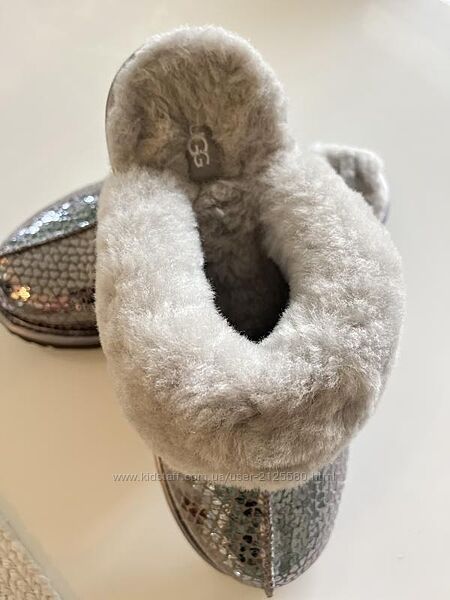 Ugg, домашні, натуральні капці, оригінал, нові.