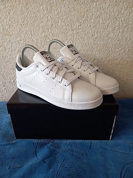 Кросівки жіночі шкіряні білі adidas stan smith