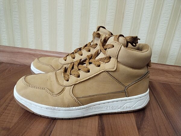 черевики 39р.