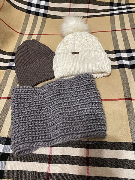 Продаю шапочки супер ціна все якісне. Ціни різні.