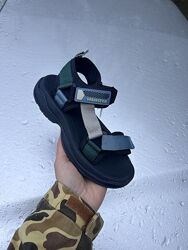 Сандалі для хлопчика р 33-37