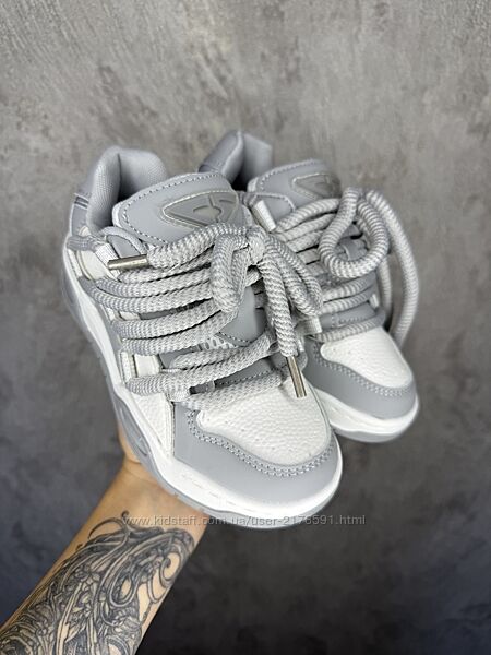 Кросівки розміри від 32-37