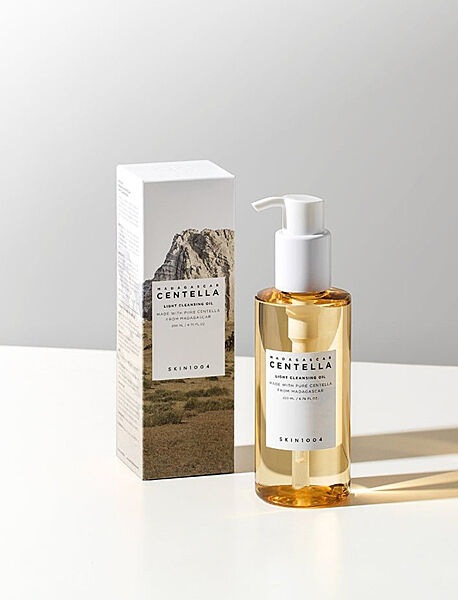 Skin1004 Madagascar Centella Light Cleansing Oil  гідрофільна олія 200 мл