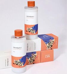 Зволожувальний тонер з екстрактом соєвих бобів та пантенолом ROUND LAB Soybean Panthenol Toner 250 ml