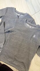 Нові , дуже стильні  110 / 116 сіроко кольору