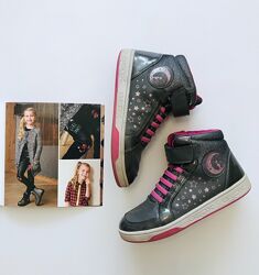 стильные ботинки - Geox - эко-кожа, легкие, теплые р37 и р38