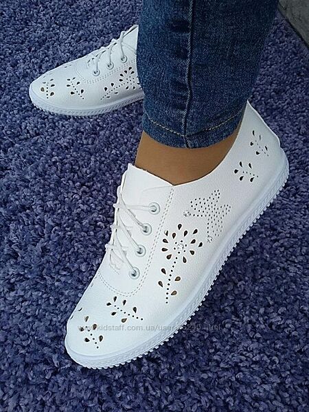 Мокасини кросівки кеди білі рожеві уточнюйте наявність