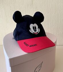 Zara нова крутезна кепка Mickey Mouse дівчинці 6-10 років, 54 розмір