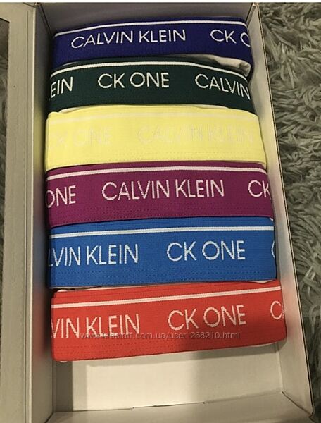 Трусики бікіні Calvin Klein, розмір S