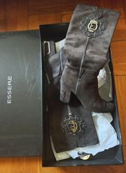 Брендові зимові чоботи Essere