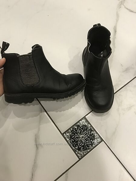 Стильные ботинки H&M 33 р
