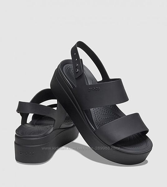 жіночі босоніжки на платформі crocs Brooklyn Low Wedge  w9
